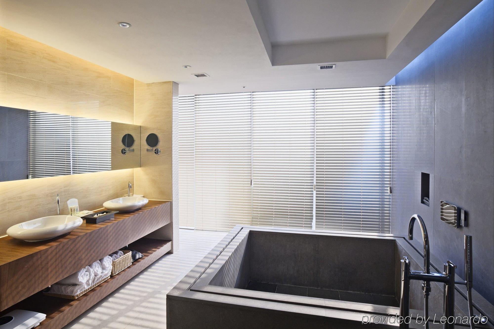 Hotel Ramada Plaza By Wyndham Gwangju Gwangju Metropolitan City Esterno foto