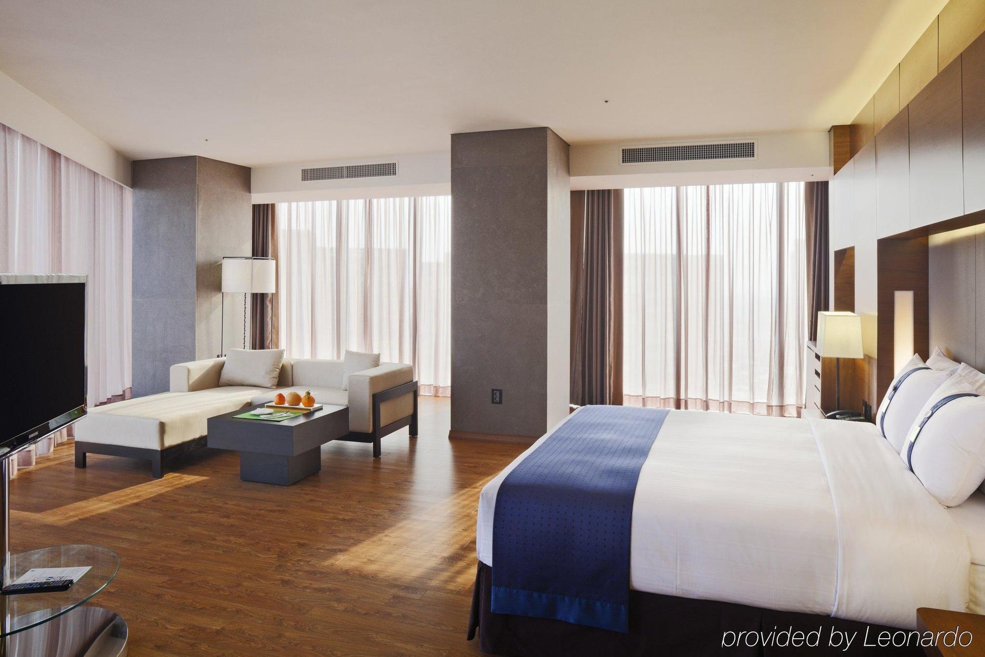 Hotel Ramada Plaza By Wyndham Gwangju Gwangju Metropolitan City Esterno foto